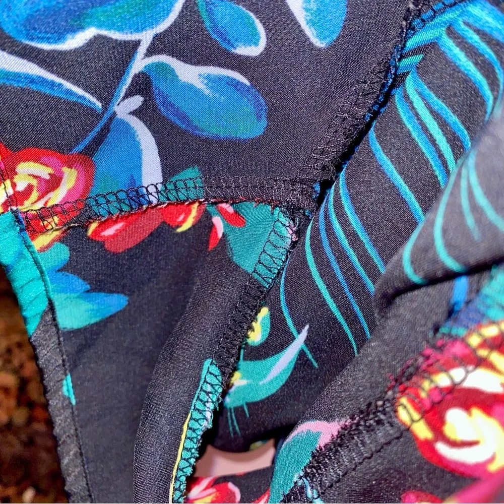 Tropical Print Silky Shorts Satin Flowy Stars Above Pajama PJ’s Target Medium M - Picture 7 of 9